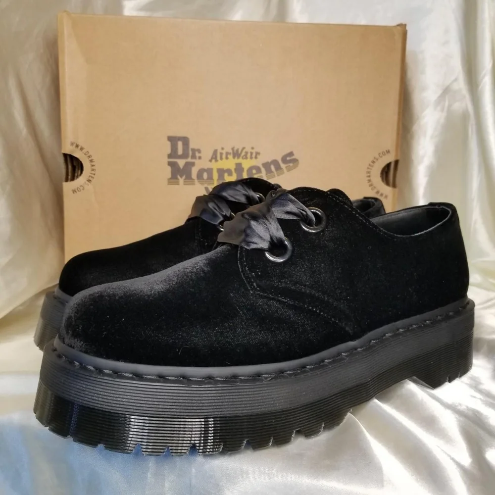 Dr. Martens Holly Velvet platform shoes - Picture 1 of 4